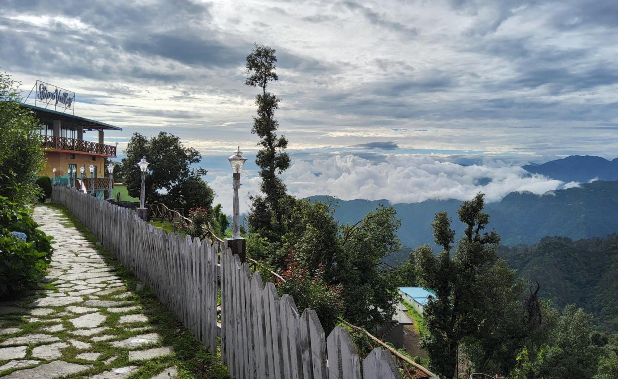Shiva Valley Resort Kokhliyal Gaon Ngoại thất bức ảnh