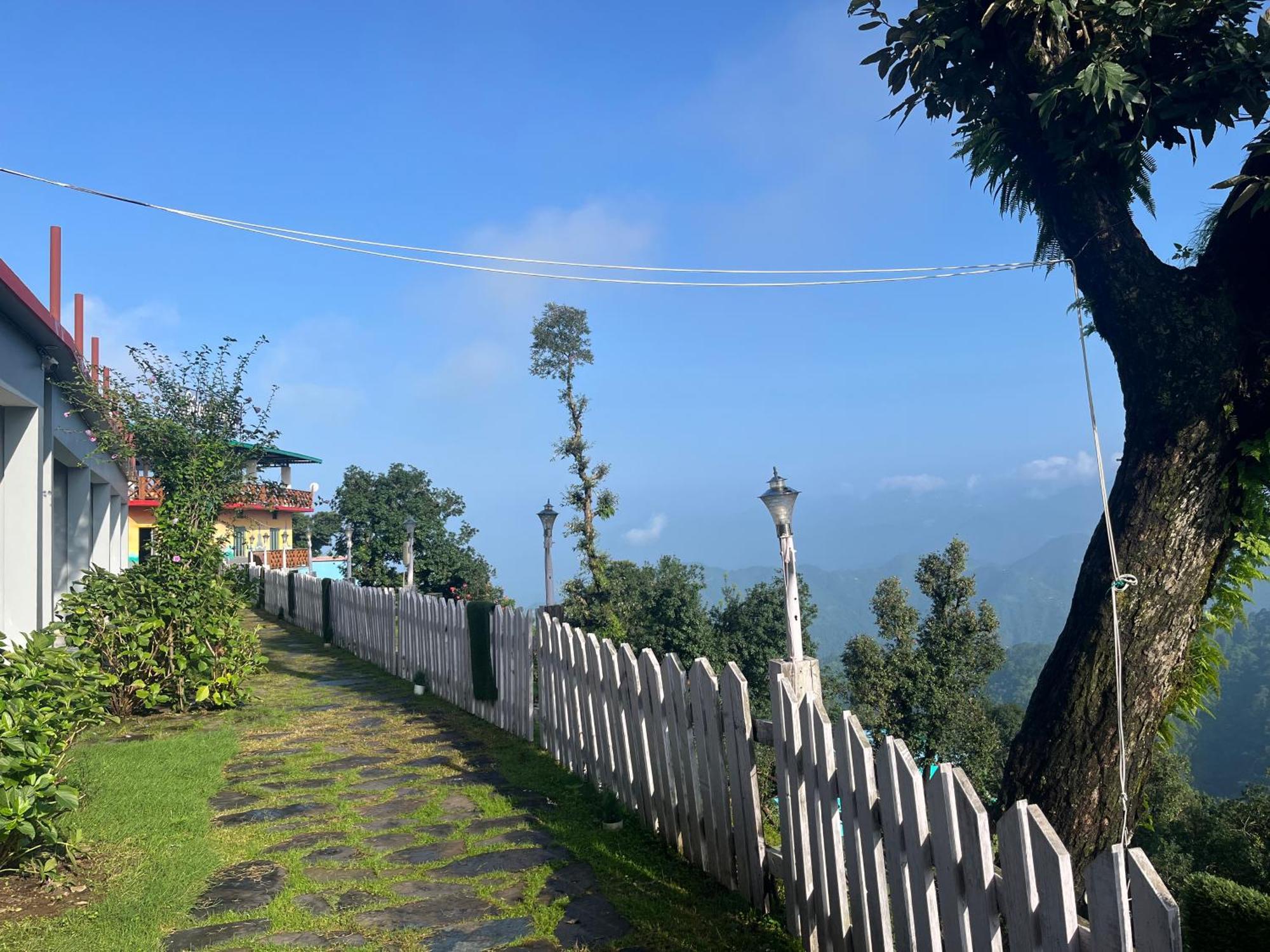 Shiva Valley Resort Kokhliyal Gaon Ngoại thất bức ảnh